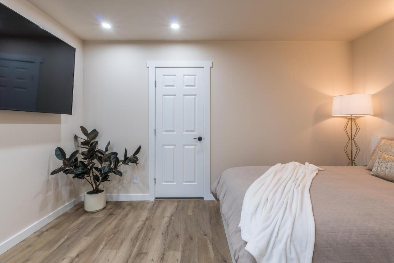 Beautiful Place With A Great Location, Free Parking, Wifi & Large Tv. Federal Way Buitenkant foto